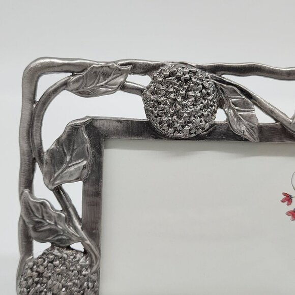 Antique Style Amora Metal Picture Frame With Floral Design 10"x3" By Perfect - Picture 3 of 14